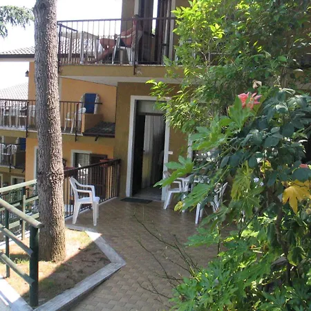 Apartment In 22562 *